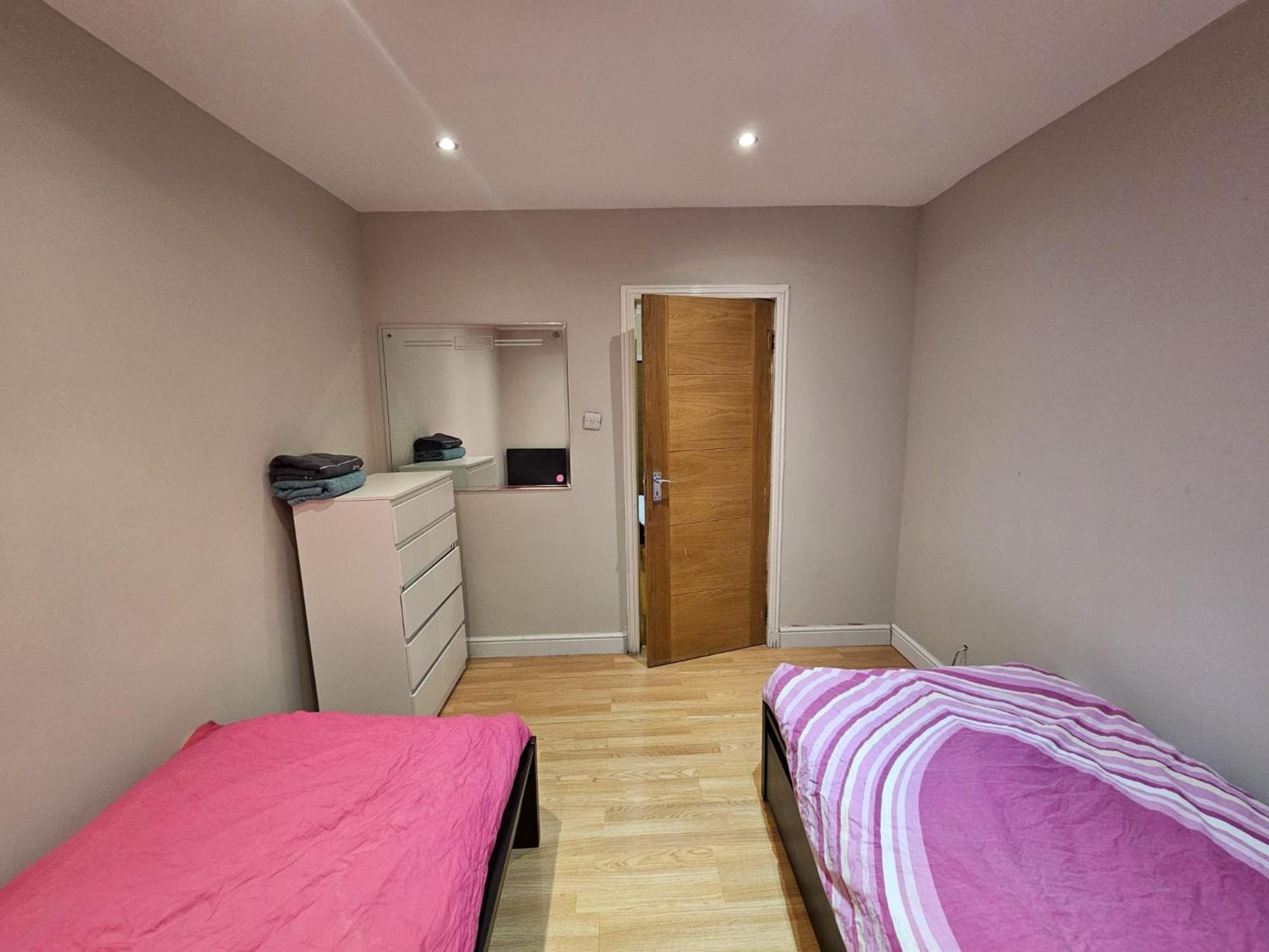 2 Bedroom Flat - Travel Direct To Heathrow/Central Londres Exterior foto
